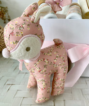 Load image into Gallery viewer, Baby Deer Baby Girl Affordable Gift Box Hamper Medium