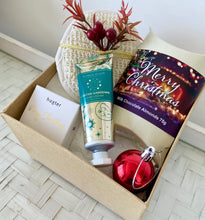 Load image into Gallery viewer, Affordable Christmas Gift Pamper Hamper Box Small