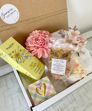 Load image into Gallery viewer, Any Occasion Pamper Hamper Gift Box Medium Signature Range