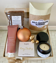 Load image into Gallery viewer, Christmas Soap Pamper Gift Box Hamper Medium