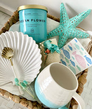 Load image into Gallery viewer, Coastal Home Ocean Flower Gift Basket Hamptons Hamper Large
