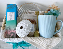 Load image into Gallery viewer, Coastal Ocean Drift Any Occasion Gift Basket Pamper Hamper Set Large