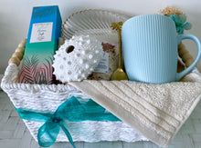 Load image into Gallery viewer, Coastal Ocean Drift Any Occasion Gift Basket Pamper Hamper Set Large