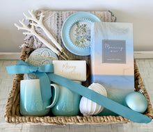 Load image into Gallery viewer, Ultimate Christmas Coastal Vibes Gift Basket Hamper Housewarming, Birthday, Thank you Large