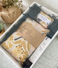 Load image into Gallery viewer, Heat Pack Gift Set Fig & Pear Beautifully Australian Made