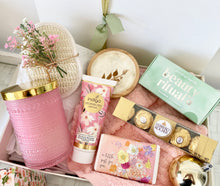 Load image into Gallery viewer, Have A Holly Jolly Christmas Gift Box Pamper Hamper Large