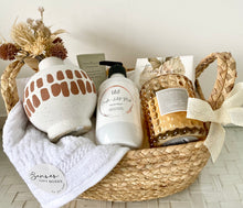 Load image into Gallery viewer, Thank you Natural Pamper Hamper Set Basket Large