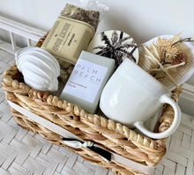 Load image into Gallery viewer, Palm Beach Unisex Gift Pamper Hamper Basket Large