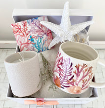 Load image into Gallery viewer, Pink Coastal Gift Box Pamper Hamper Medium