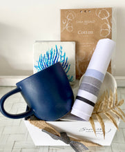 Load image into Gallery viewer, Gift For Pop Granddad Mug Set Gift Box Hamper Small