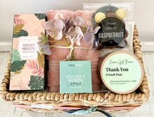 Load image into Gallery viewer, Thank you Candle Set Pamper Hamper Basket Medium