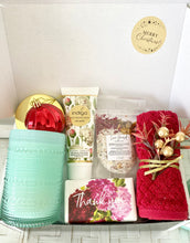 Load image into Gallery viewer, Thank you Christmas Gift Box Pamper Hamper Large