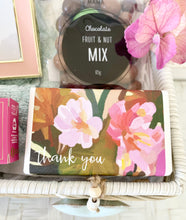 Load image into Gallery viewer, Thank you Female Pamper Hamper Basket Thank you Gift Large