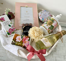 Load image into Gallery viewer, Ultimate Thank you Pamper Hamper Basket Gift Large