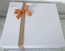 Load image into Gallery viewer, Ultimate Feel Good Pamper Hamper Any Occasion Gift Box Large