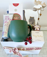 Load image into Gallery viewer, Christmas Reindeer Pamper Gift Box Hamper Large
