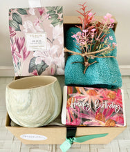 Load image into Gallery viewer, Happy Birthday Pretty Pamper Hamper Gift Box Medium
