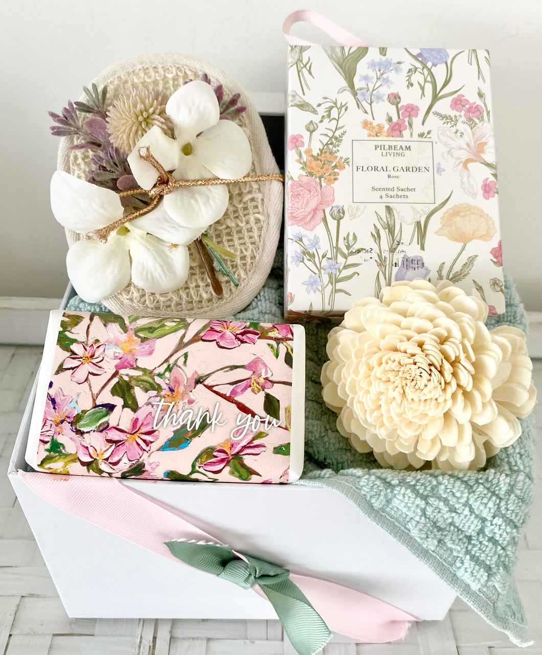 Pretty Thank you Christmas Affordable Gift Box Pamper Hamper Medium