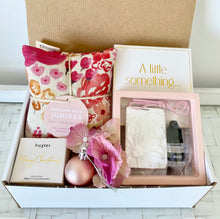 Load image into Gallery viewer, A little Something For Christmas Heat Pack Gift Box Pamper Hamper Medium
