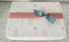 Load image into Gallery viewer, Affordable Any Occasion Pamper Gift Box Medium Signature Range
