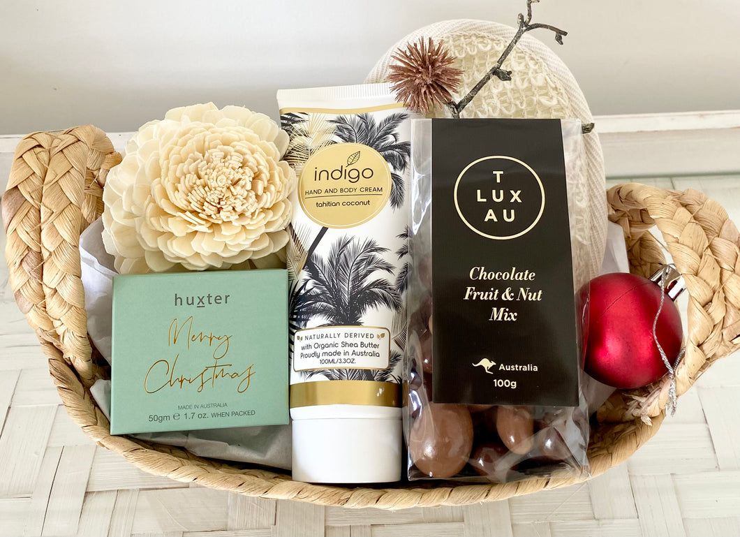 Affordable Christmas Gift Basket Pamper Hamper Small