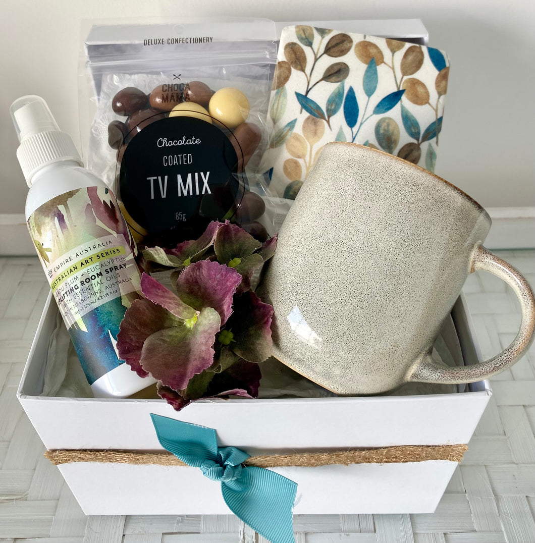 Chocolates & Mug Gift Box Hamper Birthday, Thank you, Get Well Medium