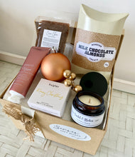 Load image into Gallery viewer, Christmas Soap Pamper Gift Box Hamper Medium
