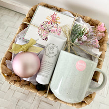 Load image into Gallery viewer, Affordable Christmas Gift Basket Hamper Medium
