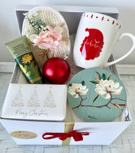 Load image into Gallery viewer, Christmas Thank You Ho Ho Ho Gift Box Pamper Hamper Large
