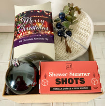 Load image into Gallery viewer, Affordable Christmas Male Gift Box Medium
