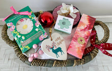 Load image into Gallery viewer, Christmas Pamper Luxe Gift Basket Pamper Hamper Large
