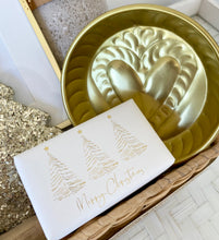 Load image into Gallery viewer, Ultimate Christmas Shimmer Family Gift Basket Pamper Hamper Large
