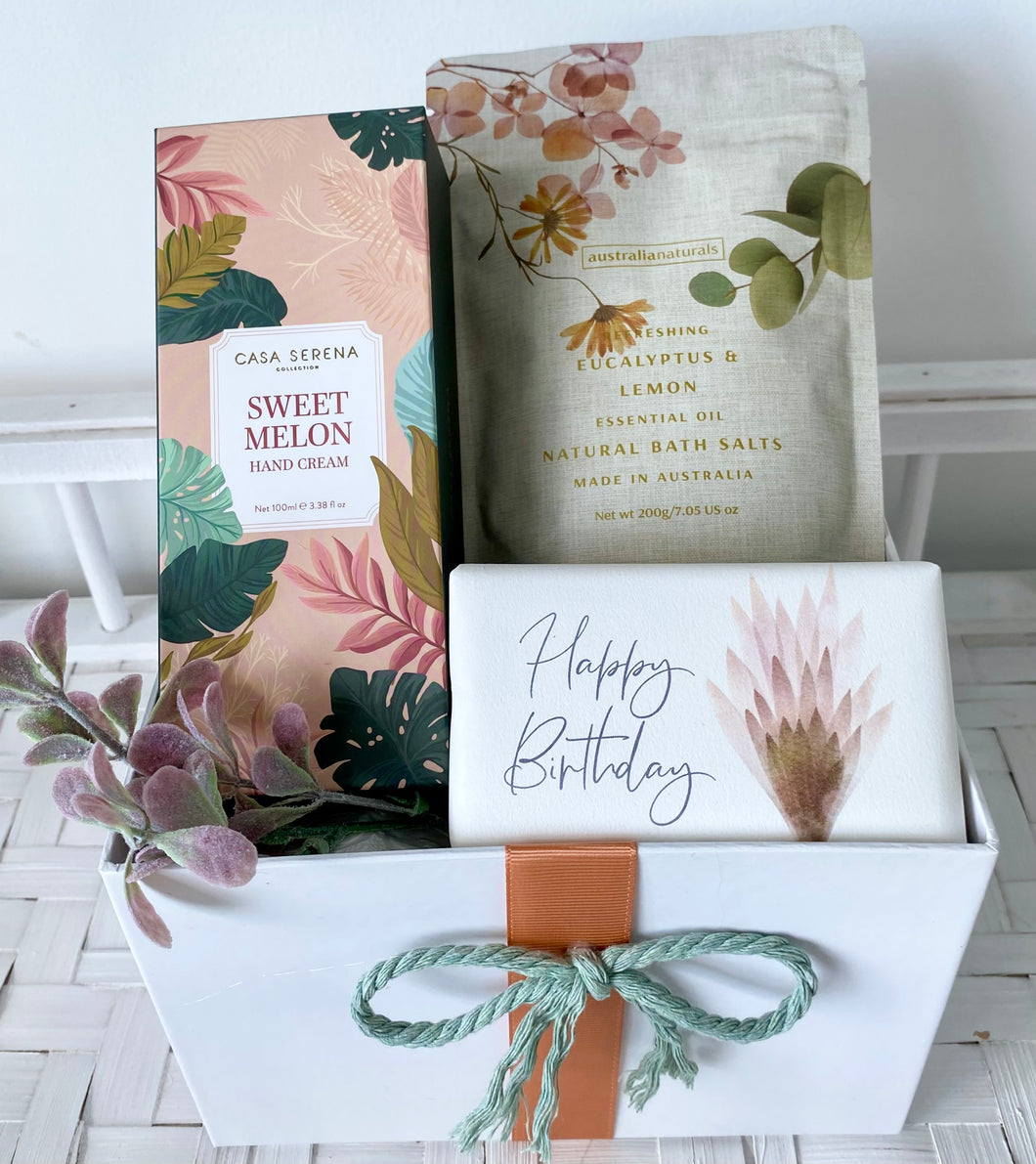 Happy Birthday Floral Pamper Hamper Gift Box Medium