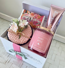 Load image into Gallery viewer, Happy Birthday Pretty Pamper Hamper Gift Box Small
