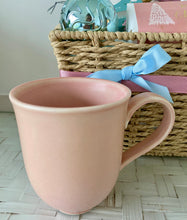 Load image into Gallery viewer, Merry Christmas Gift Box Pamper Hamper Basket Large
