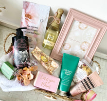 Load image into Gallery viewer, Ultimate Mothers Day Mum Pamper Hamper Basket Thank you Gift Large
