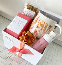 Load image into Gallery viewer, Palm Beach Mug Pamper Hamper Gift Box Set Small
