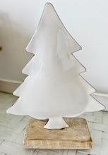 Load image into Gallery viewer, Ultimate Christmas Shimmer Family Gift Basket Pamper Hamper Large
