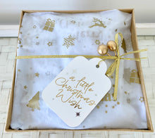 Load image into Gallery viewer, Affordable Teacher Thank you Christmas Green Gift Hamper Box Small

