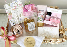 Load image into Gallery viewer, Thank You For Being A Great Teacher Christmas Gift Basket Pamper Hamper Large

