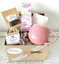 Load image into Gallery viewer, Tea Set Gift Box Hamper For Mum Large
