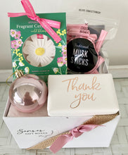 Load image into Gallery viewer, Thank you Christmas Affordable Gift Box Pamper Hamper Medium
