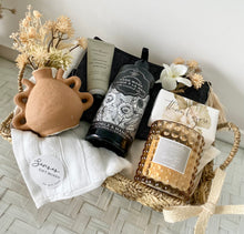 Load image into Gallery viewer, Thank you Pamper Hamper Set Basket Large
