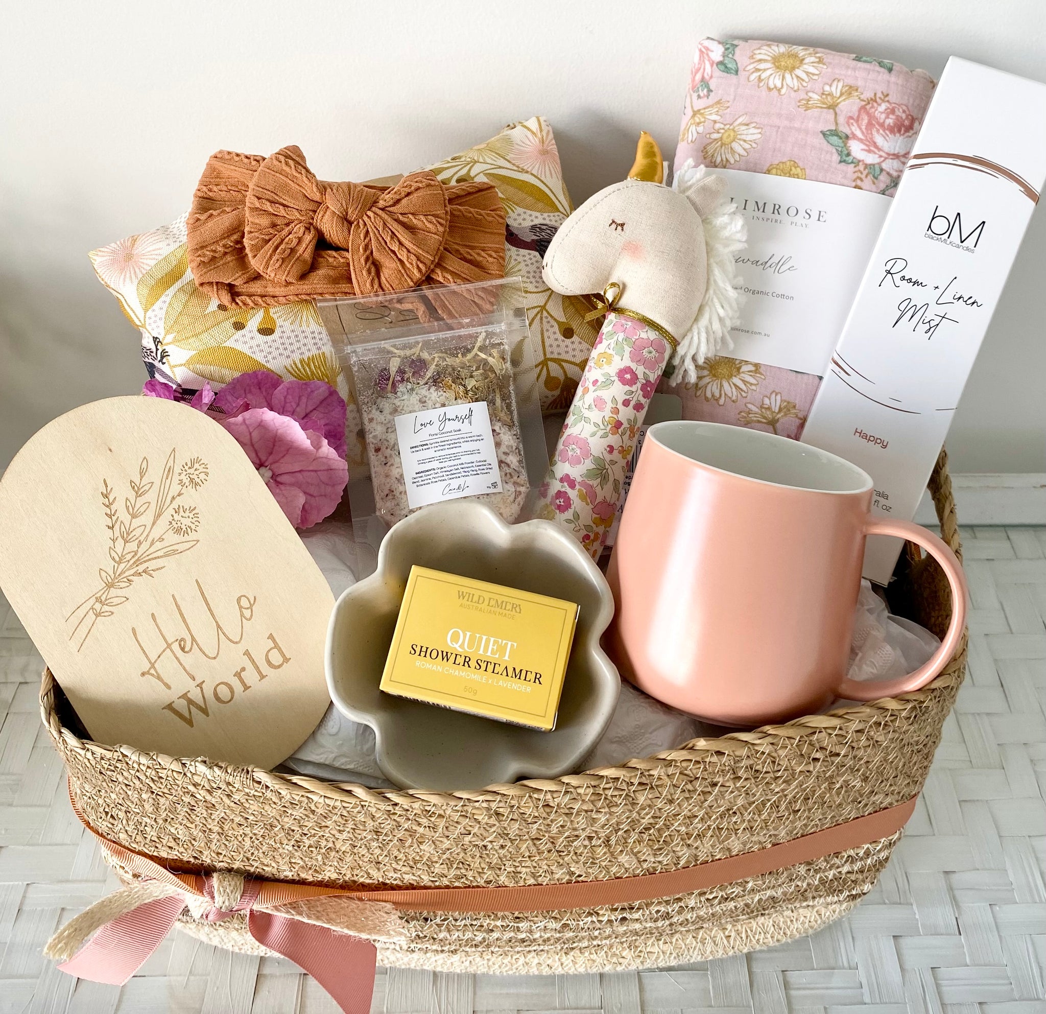 Gift Box New Baby Gift Ideas For Mom Moms Co New Mom Gift Box