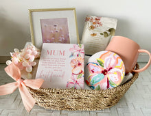 Load image into Gallery viewer, Ultimate Shabby Chic Mum Pamper Hamper Birthday Thank you Gift Large
