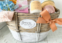 Load image into Gallery viewer, Love You Mum Pamper Hamper Gift Basket Large
