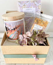 Load image into Gallery viewer, Think Happy Candle Positive Gift Box Pamper Hamper Care Pack Get Well Medium
